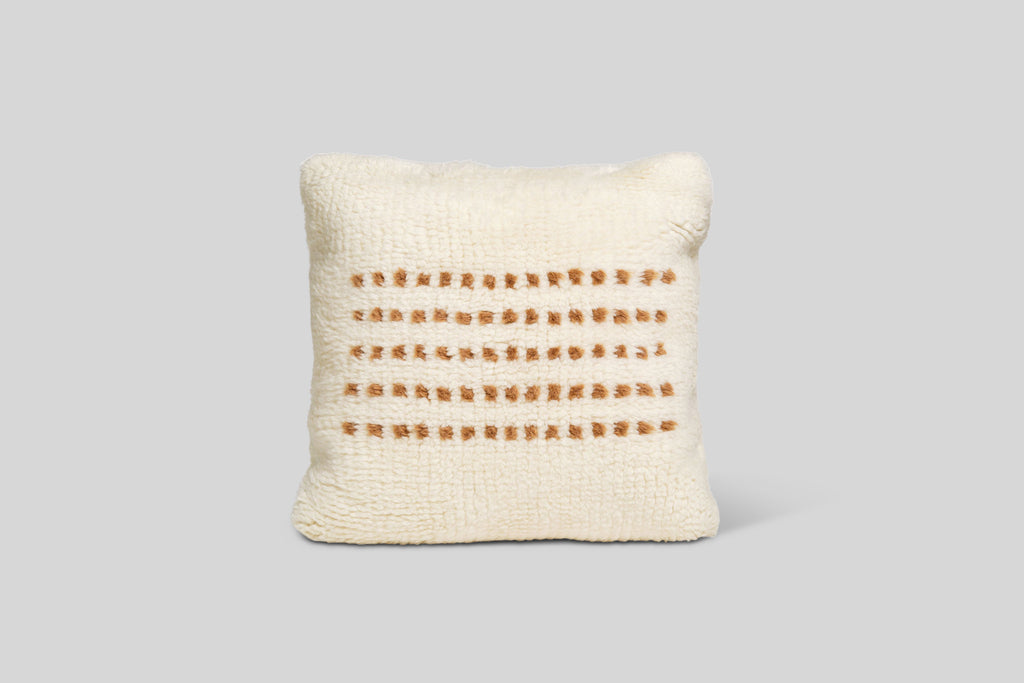 Morrow Soft Goods Lorenzo Pillow (Natural / Camel)