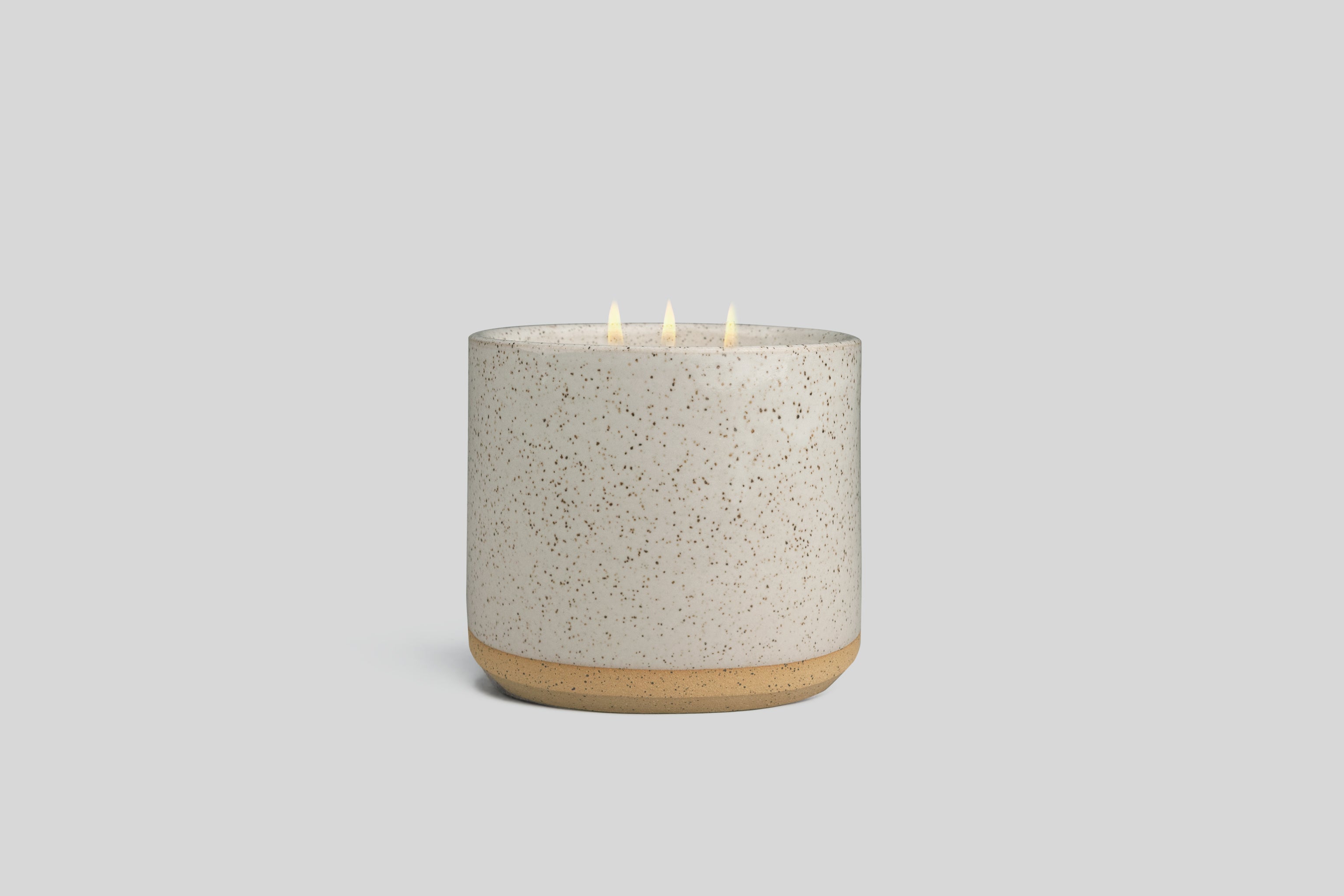 Norden Ojai 32 oz. Three Wick Ceramic Candle