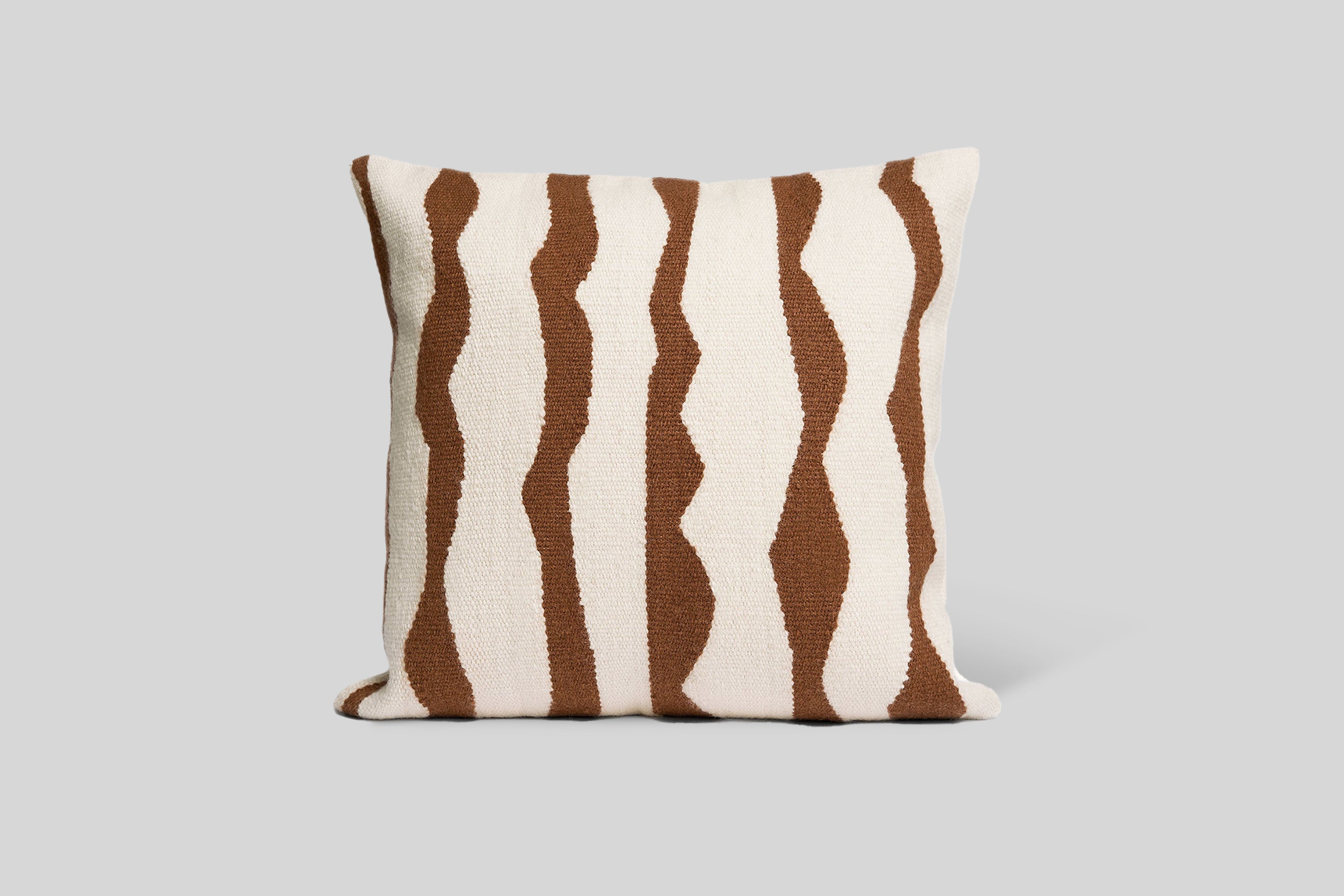 Morrow Soft Goods Paso Throw Pillow (Natural / Chestnut)